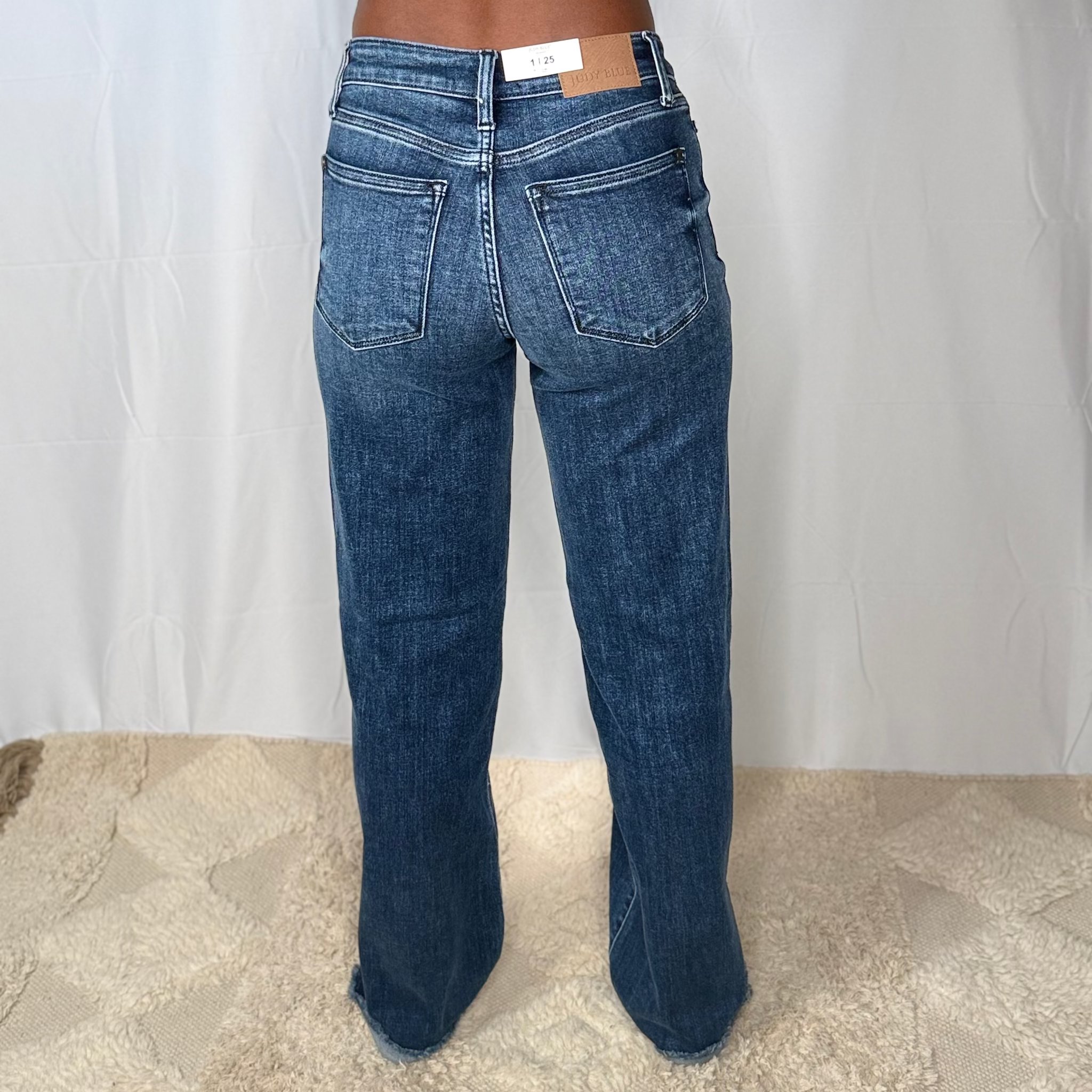 Acacia Wide-Leg Jeans